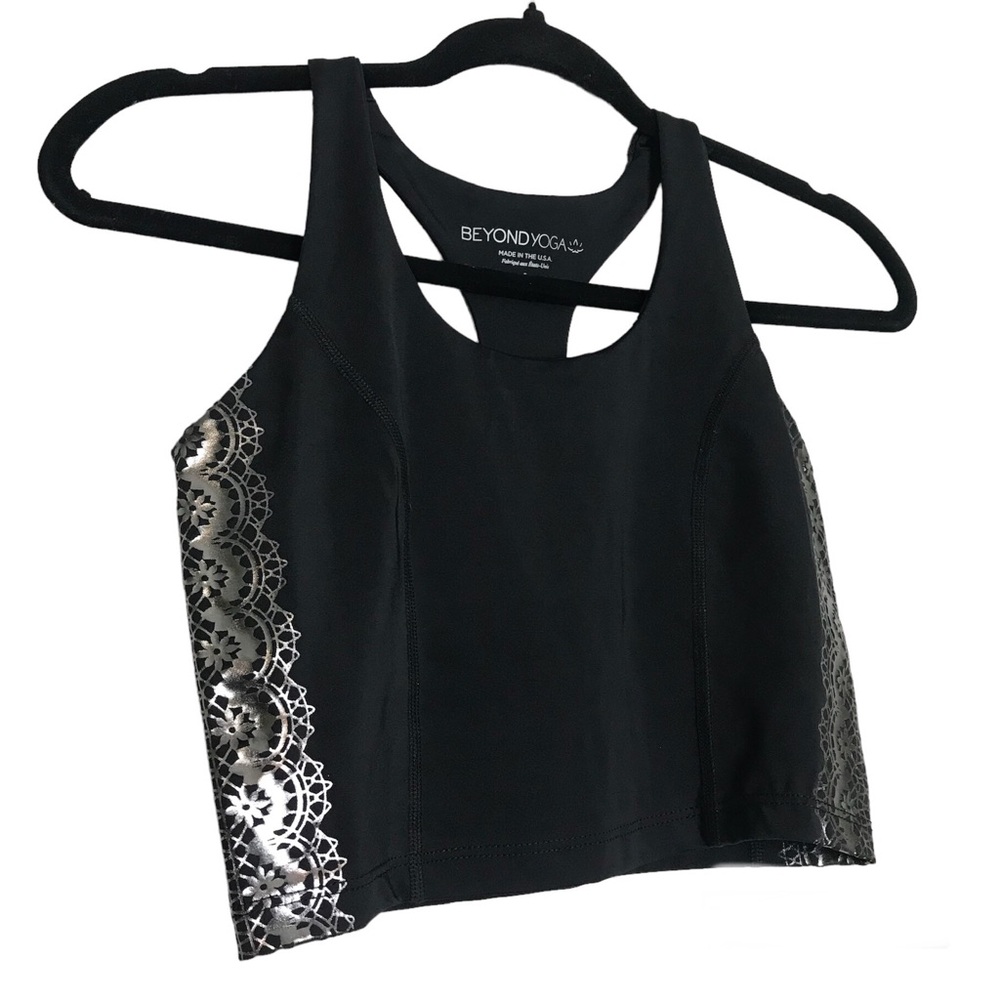 Beyond Yoga Womens Black Foil Damask Print Cropped Racer Back Sports Bra Size S
